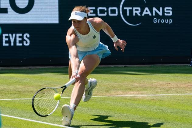 17.06.2025, WTA, Tennis Damen 500, Tennis, Damen, Berlin Tennis Open by Hylo 2025, Berlin, 1. Runde, Naomi Osaka (Japan) - Ludmila Samsonova (Russland) Ludmila Samsonova (Russland) Berlin Steffi-Graf-Stadion Berlin Deutschland