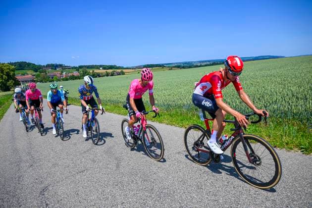 Tour de Suisse 2025 Stage 3 HEIDEN, SWITZERLAND - JUNE 17 : Van Moer Brent (BEL) of Lotto leading the escape pack, Battistella Samuele (ITA) of EF Education - Easypost, Walker Max (GBR) of EF Education - Easypost, Simmons Quinn (USA) of Lidl - Trek during stage 3 of the 88th edition of Tour de Suisse an UCI World Tour 2.UWT cycling road race stage for Men Elite of 195.6 km with start in Aarau and finish in Heiden on June 17, 2025 in Heiden, Switzerland, 17 06 2025 ( Motordriver Kenny Verfaillie - Heiden Switzerland  Copyright: xVincentxKalutx