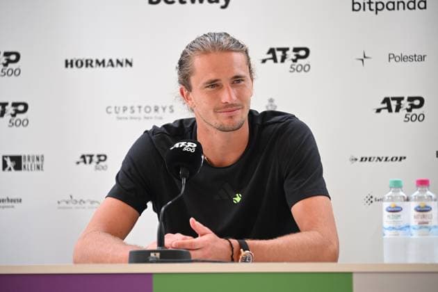 Alexander ZVEREV (GER) Portraet, Porträt, Portrait, Angeschnittenes Einzelbild, Einzelmotiv, bei der Pressekonferenz, Tennis Terra Wortmann Open 2025 am 17.06.2025 in der OWL Arena Halle Westfalen, Deutschland.
