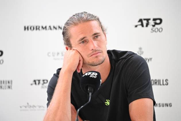 Alexander ZVEREV (GER) Portraet, Porträt, Portrait, Angeschnittenes Einzelbild, Einzelmotiv, bei der Pressekonferenz, Tennis Terra Wortmann Open 2025 am 17.06.2025 in der OWL Arena Halle Westfalen, Deutschland.