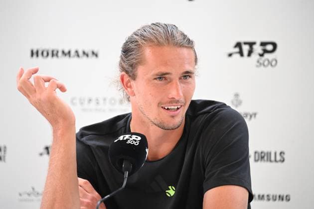 Alexander ZVEREV (GER) Portraet, Porträt, Portrait, Angeschnittenes Einzelbild, Einzelmotiv, bei der Pressekonferenz, Tennis Terra Wortmann Open 2025 am 17.06.2025 in der OWL Arena Halle Westfalen, Deutschland.