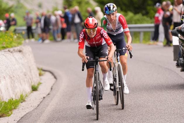 WIDAR Jarno ( LOTTO DEVELOPMENT TEAM) Lorenzo Mark Finn (Red Bull - Bora - Hansgrohe Rookies) Tricolour Jersey during the stage 3 of the Giro Next Gen 2025, Albese con Cassano (Co) -Passo Maniva (Bs), 143 km, Italy - Tuesday, June 17, 2025. - cycling.  Copyright: xFabioxFerrarix LaPressex