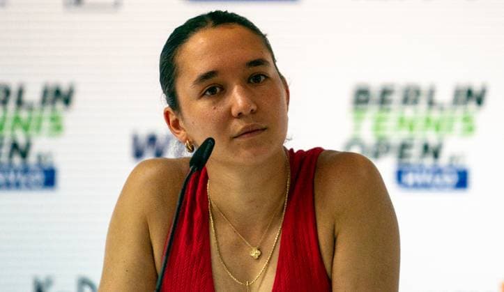 17.06.2025, WTA, Tennis Damen 500, Tennis, Damen, Berlin Tennis Open by Hylo 2025, Berlin, Doppel, 1. Runde, Marta Kostyuk (Ukraine) Eva Lys (Deutschland) - Sara Errani (Italien) Jasmine Paolini (Italien) Eva Lys (Deutschland) bei der Pressekonferenz nach dem Spiel. Berlin Steffi-Graf-Stadion Berlin Deutschland