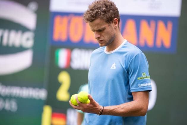 Yannick HANFMANN (GER) Aktion Jannik Sinner (ITA) vs. Yannick Hanfmann (GER) Tennis Terra Wortmann Open 2025 am 17.06.2025 in der OWL Arena Halle Westfalen, Deutschland. Â