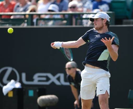 Nottingham Tennis Centre Nottingham, England - Jack Pinnington Jones plays a forehand shot to Emilio Nava during the match in the Lexus Nottingham Tennis Open, day 3, June 17th 2025. (Paul Bonser SPP) Copyright: xPaulxBonser SPPx spp-en-PaBo-Lexus Nottingham Open 6052