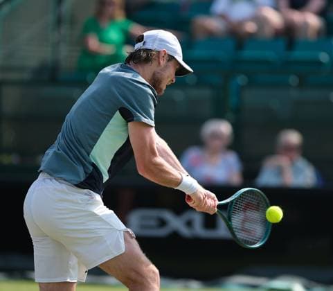 Nottingham Tennis Centre Nottingham, England - Jack Pinnington Jones plays a baseline shot to Emilio Nava during the match in the Lexus Nottingham Tennis Open, day 3, June 17th 2025. (Paul Bonser SPP) Copyright: xPaulxBonser SPPx spp-en-PaBo-Lexus Nottingham Open 6063