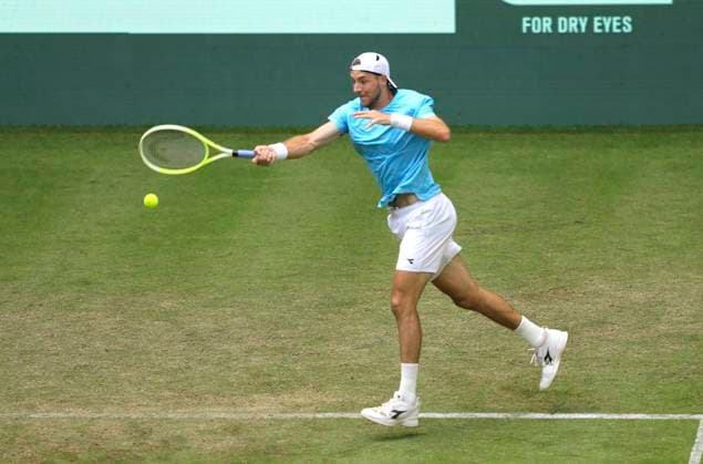 photo : Jan-Lennard STRUFF (GER) Tennis-Turnier Terra Wortmann Cup im Gerry Weber Sportpark (OWL-Arena) in Halle Westfalen am Di. 17.06.2025