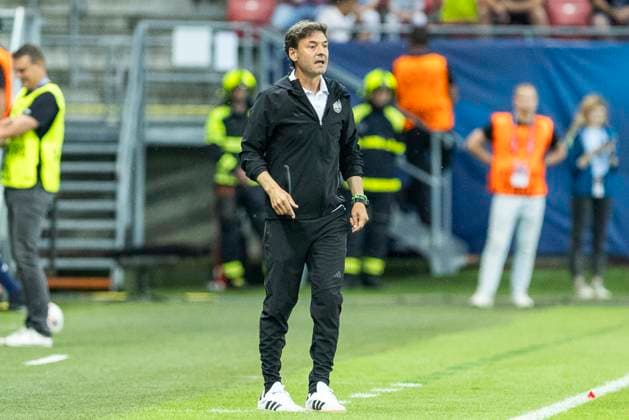 UEFA U21, U 21 Europameisterschaft: Spanien - Italien; 17.06.2025 Santi Denia (Spanien, Cheftrainer) bei der UEFA U21-Europameisterschaft im Spiel Spanien - Italien, am 17.06.2025, Anton Malatinsky Stadium, Trnava, Slowakei Copyright: xBEAUTIFULxSPORTS Meuselx
