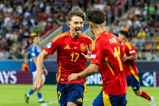 UEFA U21, U 21 Europameisterschaft: Spanien - Italien; 17.06.2025 Jesus Rodriguez (Spanien, 17) jubelt nach seinem Tor bei der UEFA U21-Europameisterschaft im Spiel Spanien - Italien, am 17.06.2025, Anton Malatinsky Stadium, Trnava, Slowakei Copyright: xBEAUTIFULxSPORTS Meuselx