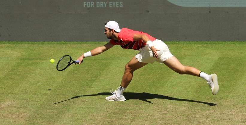 photo : Karen KHACHANOV Tennis-Turnier Terra Wortmann Cup im Gerry Weber Sportpark (OWL-Arena) in Halle Westfalen am Mi. 18.06.2025