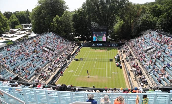Paula Bardosa (ESP) vs Emma Navarro (USA) im Steffi Graf Stadion, Sportstätte Übersicht HYLO Berlin Tennis Open Damen auf Rasen 18.06.2025