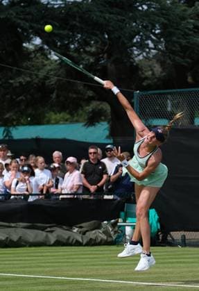 Nottingham Tennis Centre Nottingham, England - Dayana Yastremska serves to Antonia Ruzic during the match in the Lexus Nottingham Tennis Open, day 4, June 18th 2025. (Paul Bonser SPP) Copyright: xPaulxBonser SPPx spp-en-PaBo-Lexus Nottingham Open 1269