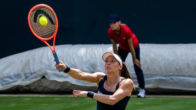 18.06.2025, WTA, Tennis Damen 500, Tennis, Damen, Berlin Tennis Open by Hylo 2025, Berlin, Doppel, 2. Runde, Mirra Andreeva (Russland) Diana Shnaider (Russland) - Timea Babos (Ungarn) Luisa Stefani (Brasilien) Timea Babos (Ungarn) Berlin Steffi-Graf-Stadion Berlin Deutschland