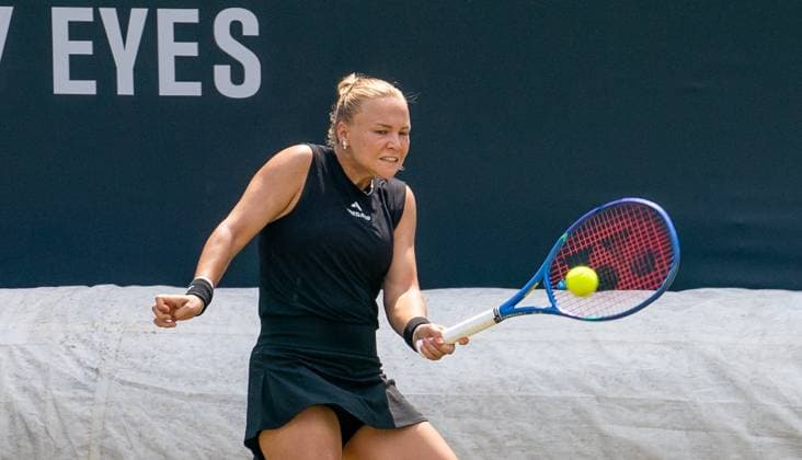 18.06.2025, WTA, Tennis Damen 500, Tennis, Damen, Berlin Tennis Open by Hylo 2025, Berlin, Doppel, 2. Runde, Mirra Andreeva (Russland) Diana Shnaider (Russland) - Timea Babos (Ungarn) Luisa Stefani (Brasilien) Diana Shnaider (Russland) Berlin Steffi-Graf-Stadion Berlin Deutschland