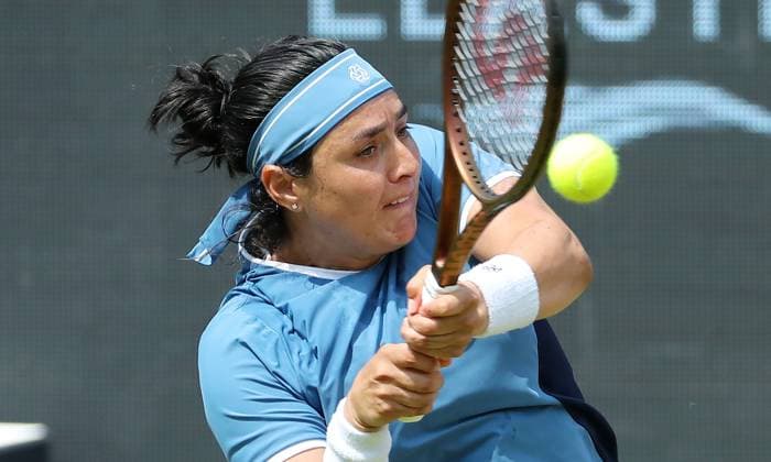 Ons Jabeur (TUN) im Steffi Graf Stadion HYLO Berlin Tennis Open Damen auf Rasen 18.06.2025