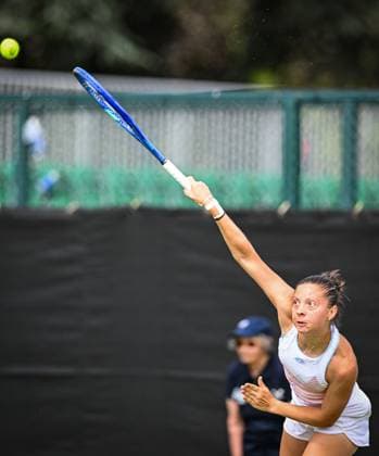 18th June 2025; Lexus Nottingham Tennis Centre, Nottingham, England; Lexus Nottingham Open, Day 3; Antonia Ruzic (CRO) world No 98 serves to Dayana Yastremska (UKR) world No 42 in their second round match  ActionPlus12802194 GodfreyxPitt