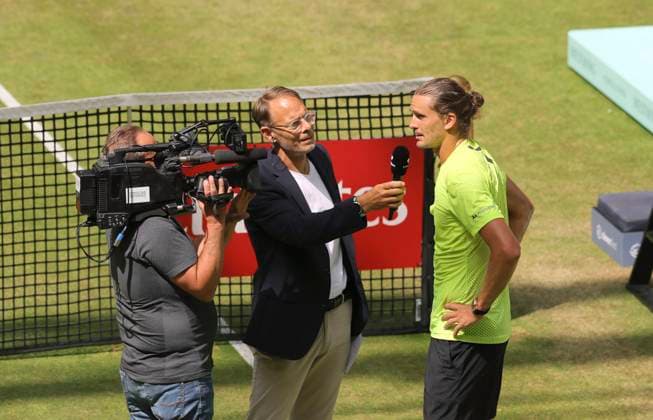 photo : Interview mit Alexander ZVEREV (GER) nach seinem erfolgreichen Matchball Tennis-Turnier Terra Wortmann Cup im Gerry Weber Sportpark (OWL-Arena) in Halle Westfalen am Mi. 18.06.2025