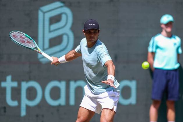 Tennis ATP, Tennis Herren Tour 500 Terra Wortmann Open 2025 am 18.06.2025 in der OWL ARENA in Halle ( Westf. ) Marcos Giron ( USA )