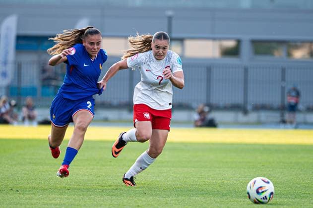 MIELEC 18.06.2025 MECZ GRUPA A MISTRZOSTWA EUROPY KOBIET U19 W PILCE NOZNEJ 2025: POLSKA - FRANCJA 2025 UEFA EUROPEAN WOMEN™S UNDER-19 CHAMPIONSHIP MATCH: POLAND - FRANCE CELESTE DELCROIX KRYSTYNA FLIS FOT. MICHAL TRZPIS 400MM.PL NEWSPIX.PL --- newspix.pl 