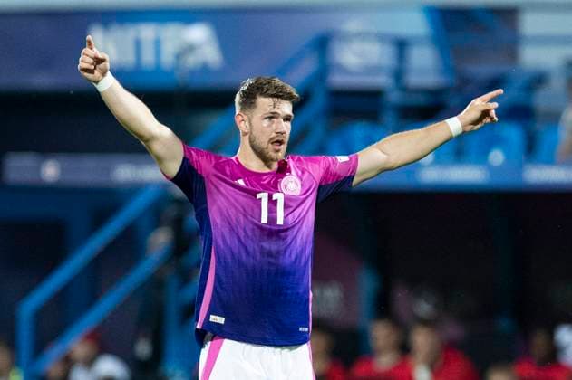 UEFA U21, U 21 Europameisterschaft: Deutschland - England; 18.06.2025 Jan Thielmann (Deutschland, 11) gestikuliert bei der UEFA U21-Europameisterschaft im Spiel Deutschland - England, am 18.06.2025, Stadion pod Zoborom, Nitra, Slowakei Copyright: xBEAUTIFULxSPORTS Meuselx