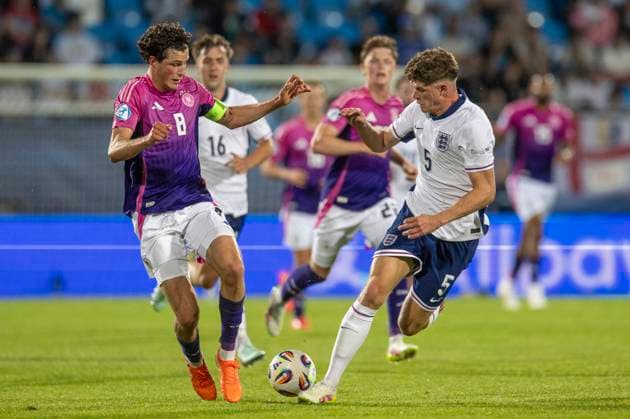 England - Germany UEFA European Under-21 Championship 2025 Group Stage Merlin Rohl, Charlie Cresswell during the UEFA European Under-21 Championship 2025 Group Stage match between England and Germany at Nitra Stadium on June 18, 2025 in Nitra, Slovakia. Nitra Slovakia  Copyright: xAndrzejxIwanczukx originalFilename:iwanczuk-englandg250618_nppIT.jpg