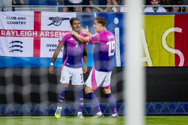 ENGLAND U21, U 21 - GERMANY U21 Ansgar Knauff, Nelson Weiper of Germany celebrate a goal during the UEFA European Under-21 Championship 2025 Group B football match between England U21 and Germany U21. Stadium Nitra Arena, Nitra, Slovakia, June 18, 2025. Photo by Branislav Racko Copyright: xx 080A8601