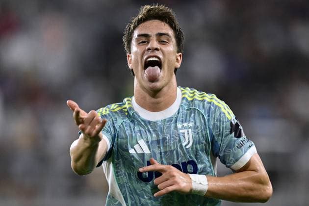 Sport Themen der Woche KW25 Sport Bilder des Tages Db Washingotn (Stati Uniti) 18 06 2025 - FIFA Club World Cup 2025 Al Ain-Juventus foto Daniele Buffa Image nella foto: esultanza gol Kenan Yildiz 