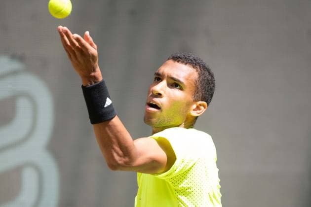 Felix AUGER-ALIASSIKME (CAN) Aktion Felix Auger-Aliassime (CAN) vs. Karen Khachanov Tennis Terra Wortmann Open 2025 am 18.06.2025 in der OWL Arena Halle Westfalen, Deutschland. Â
