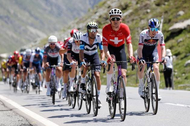 TDS 5.Etappe Mauro Schmid SUI Team Jayco Alula am Julierpass 19.06.2025 Julierpass, SCHWEIZ, Tour de Suisse 5.Etappe La Punt - Santa Maria Mauro Schmid SUI Team Jayco Alula am Julierpass