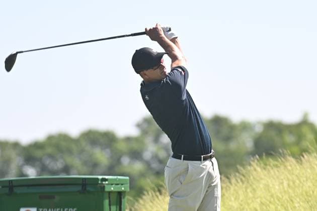 Thursday June 19, 2025: Adam Scott hits his tee shot on the third hole during the first round of the Travelers Golf Championship in Cromwell, Connecticut. CSM Cromwell USA - ZUMAc04_ 20250619_zma_c04_007 Copyright: xGregoryxVasilx