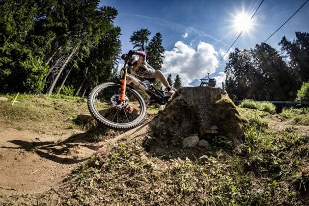 Whoop Mountainbike Downhill Worldcup Val di Sole GREENLAND Laurie SANTA CRUZ SYNDICATEat Whoop Mountainbike Downhill Worldcup Val di Sole, 19.06.2025,in , Foto: Sebastian Sternemann