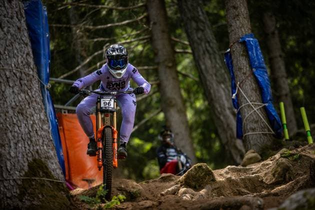 Whoop Mountainbike Downhill Worldcup Val di Sole HOFFMANN Nina SANTA CRUZ SYNDICATEat Whoop Mountainbike Downhill Worldcup Val di Sole, 19.06.2025,in , Foto: Sebastian Sternemann