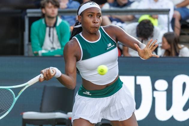 Tennis: WTA, Tennis Damen Tour, Einzel, Damen, Achtelfinale, Coco Gauf (USA) - Xinyu Wang (China), Steffi-Graf-Stadion. Coco Gauf (Vereinigte Staaten) retourniert einen Ball. Tennis: WTA-Tour