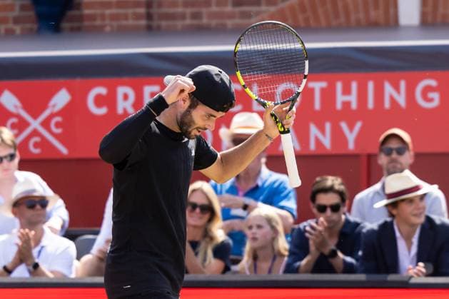 Tennis - 2025 ATP, Tennis Herren Men™s HSBC Championships - Quarter-final - Jacob Fearnley (GBR) vs Corentin Moutet (FRA) - The Queen™s Club - Thursday 19th June 2025 Jacob Fearnley (GBR) celebrates reachong the quarter finals at the Queens club Colorsport Daniel Bearham  csp_ten_quM_db_19062025_