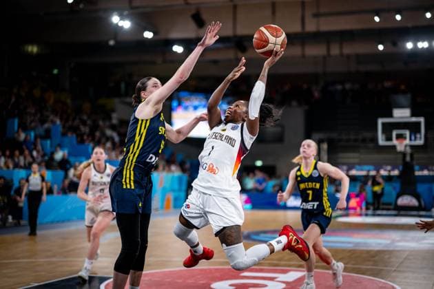 Sport Bilder des Tages Basketball Hamburg 19.06.2025 FIBA Women™s Eurobasket 2025 Vorrunde Gruppe D Deutschland (GER) - Schweden(SWE) Alexis Peterson (Deutschland, No.01)