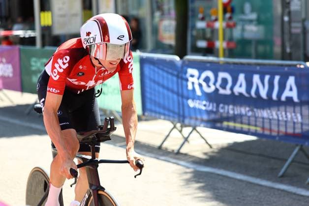 Belgian Toon Aerts of Lotto Cycling Team pictured during a training session ahead of the third stage of the Baloise Belgium Tour cycling race, a 9,7km individual time trial from Tessenderlo to Ham, Friday 20 June 2025. The Baloise Belgium Tour takes place from 18 to 22 June. DAVIDxPINTENS  x127436642x