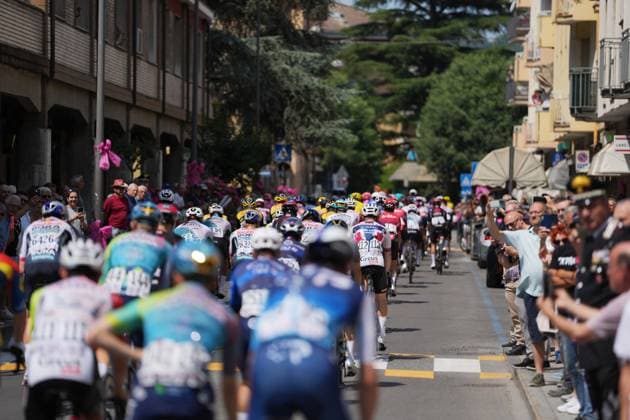 The start during the stage 6 of the Giro Next Gen 2025, Ovada (Al) Acqui Terme (Al), 155 km, Italy - Friday, June 20, 2025. - cycling.  Copyright: xGianxMattiaxD Alberto LaPressex