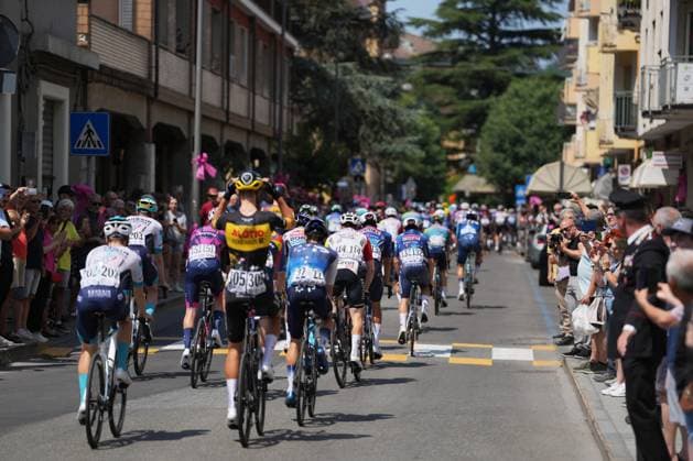 The start during the stage 6 of the Giro Next Gen 2025, Ovada (Al) Acqui Terme (Al), 155 km, Italy - Friday, June 20, 2025. - cycling.  Copyright: xGianxMattiaxD Alberto LaPressex