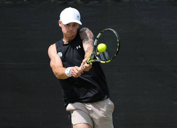 Nottingham Tennis Centre Nottingham, England - Colton Smith plays a baseline shot to Shintaro Mochizuki during the match at the Lexus Nottingham Tennis Open, Quarterfinals, June 20th 2025. (Paul Bonser SPP) Copyright: xPaulxBonser SPPx spp-en-PaBo-Lexus Nottingham Open 1041