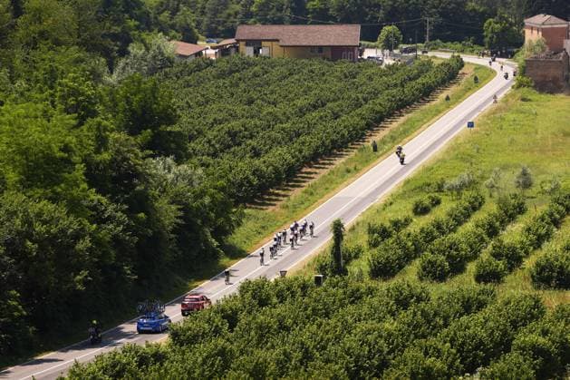 The pack rides cycles during the stage 6 of the Giro Next Gen 2025, Ovada (Al) Acqui Terme (Al), 155 km, Italy - Friday, June 20, 2025. - cycling.  Copyright: xFabioxFerrari LaPressex