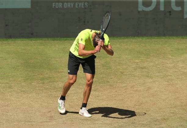 photo : Enttäuschung bei Alexander ZVEREV (GER) Tennis-Turnier Terra Wortmann Cup im Gerry Weber Sportpark (OWL-Arena) in Halle Westfalen am Fr. 20.06.2025
