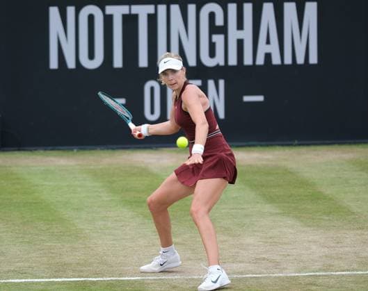 Nottingham Tennis Centre Nottingham, England - Katie Boulter plays a forehand shot to Mccartney Kessler during the match at the Lexus Nottingham Tennis Open, Quarterfinals, June 20th 2025. (Paul Bonser SPP) Copyright: xPaulxBonser SPPx spp-en-PaBo-Lexus Nottingham Open 3753