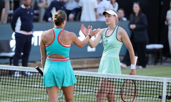 Aryna Sabalenka (BLR) gewinnt gegen Elena Rybakina (KAZ) im Steffi Graf Stadion HYLO Berlin Tennis Open Damen auf Rasen 20.06.2025