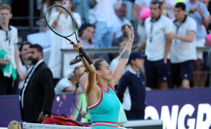 Aryna Sabalenka (BLR) jubelt nach Sieg gegen Elena Rybakina (KAZ) im Steffi Graf Stadion HYLO Berlin Tennis Open Damen auf Rasen 20.06.2025