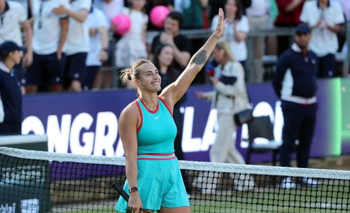 Aryna Sabalenka (BLR) jubelt nach Sieg gegen Elena Rybakina (KAZ) im Steffi Graf Stadion HYLO Berlin Tennis Open Damen auf Rasen 20.06.2025
