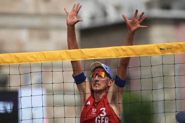 Momme Lorenz during the CEV Beach Volley Nations Cup 2025 Preliminary Phase in Messina during Beachvolley Pro Futures 2025, Beach Volley match in Messina, Italy, June 20 2025  Copyright: xMassimilianoxCarnabuci IPAxSportx xipa-agency.netx xx IPA_59284384 IPA_Agency_IPA59284384