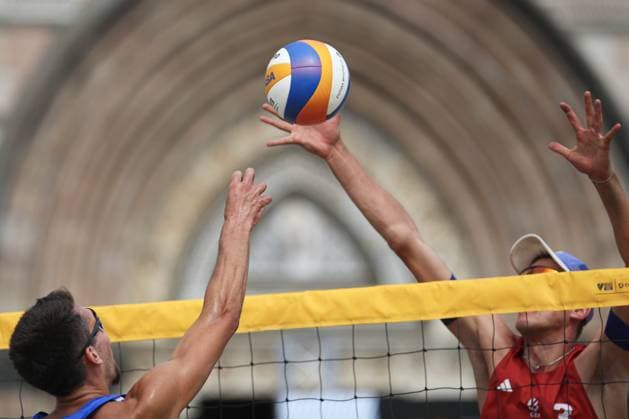 Gianluca Dal Corso in action at CEV Beach Volley Nations Cup 2025 Preliminary Phase in Messina during Beachvolley Pro Futures 2025, Beach Volley match in Messina, Italy, June 20 2025  Copyright: xMassimilianoxCarnabuci IPAxSportx xipa-agency.netx xx IPA_59284393 IPA_Agency_IPA59284393