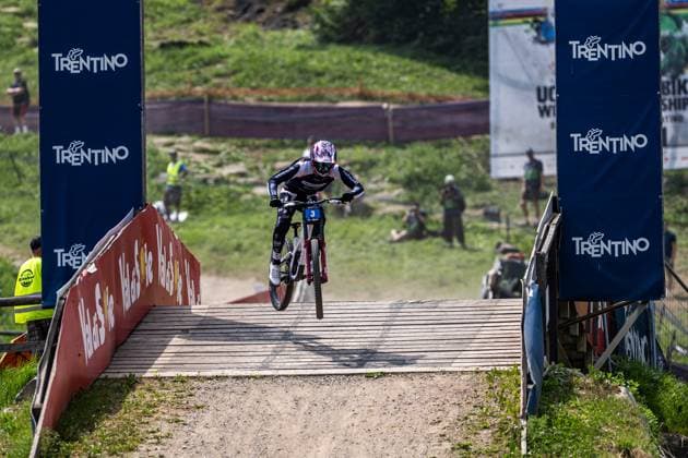 Whoop Mountainbike Downhill Worldcup Val di Sole ALRAN Till COMMENCAL MUC-OFF BY RIDING ADDICTIONat Whoop Mountainbike Downhill Worldcup Val di Sole, 21.06.2025,in , Foto: Sebastian Sternemann