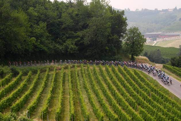 The pack rides during the stage 7 of the Giro Next Gen 2025, Bra (Cn) Prato Nevoso, 166 km, Italy - Saturday, June 21, 2025. - cycling.  Copyright: xFabioxFerrari LaPressex