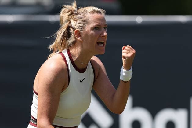 Bad Homburg am 21.06.2025 Tennis Damen Turnier WTA, Tennis Damen 500 Bad Homburg Open powered by Solarwatt 2025, Match Cat McNally (USA) gegen Victoria Azarenka v.l., Victoria Azarenka jubelt, ballt die Faust Copyright: JoaquimxFerreira